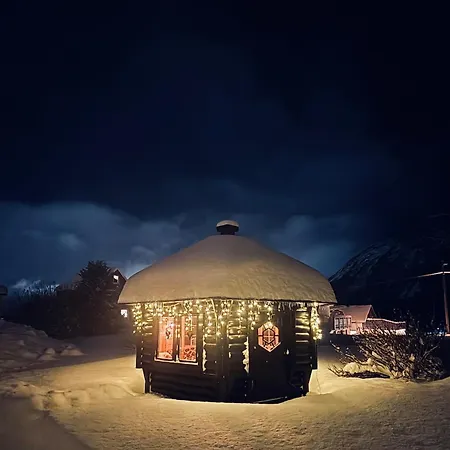 Northern Lights In The Heart Of Lejlighed Tromsdalen